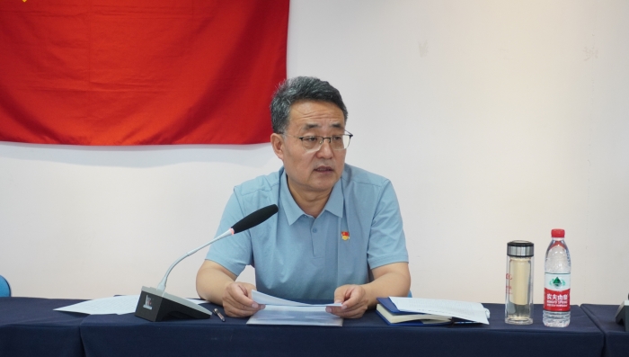 白浩.jpg 白浩.jpg