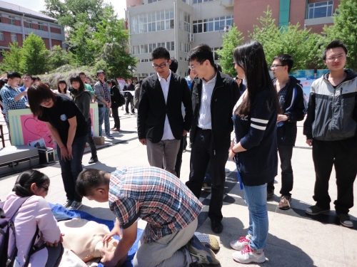 救护演示