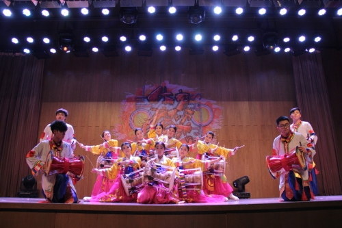 大学生艺术团《阿里郎》
