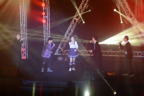 小组演唱